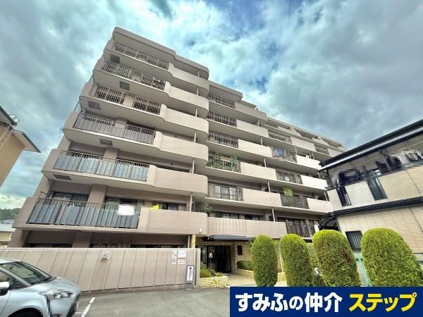 3LDK apartment in Yamashina Ward, Kyoto - Photo 1