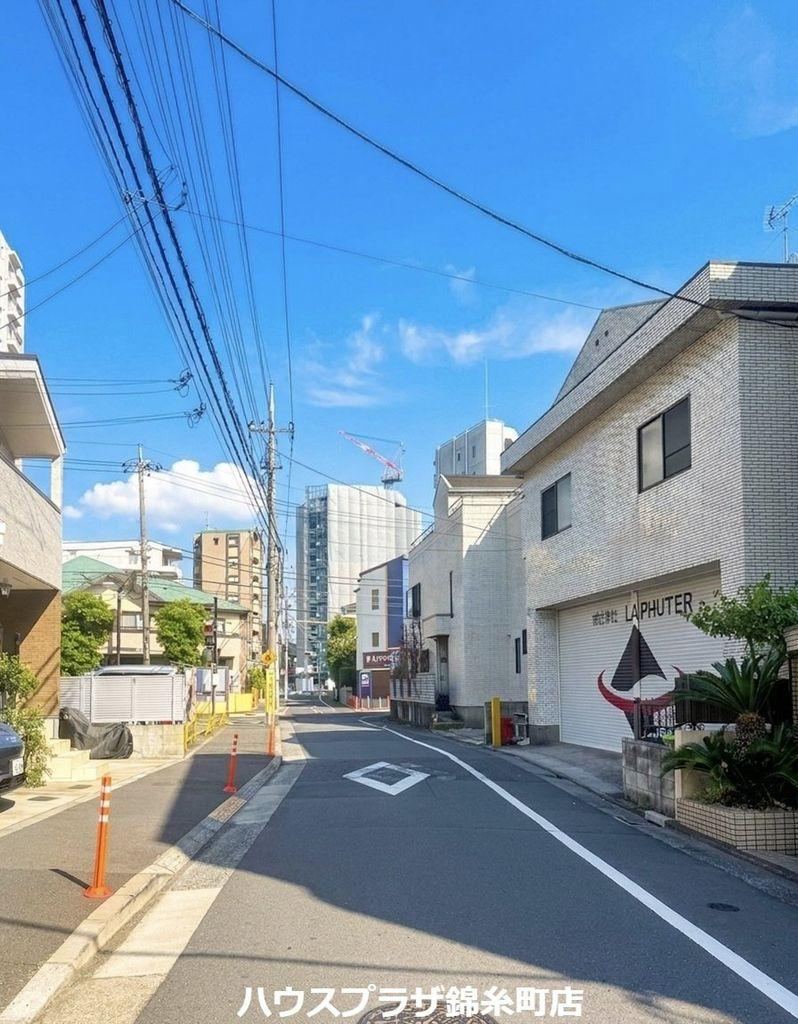 Thumbnail 4
