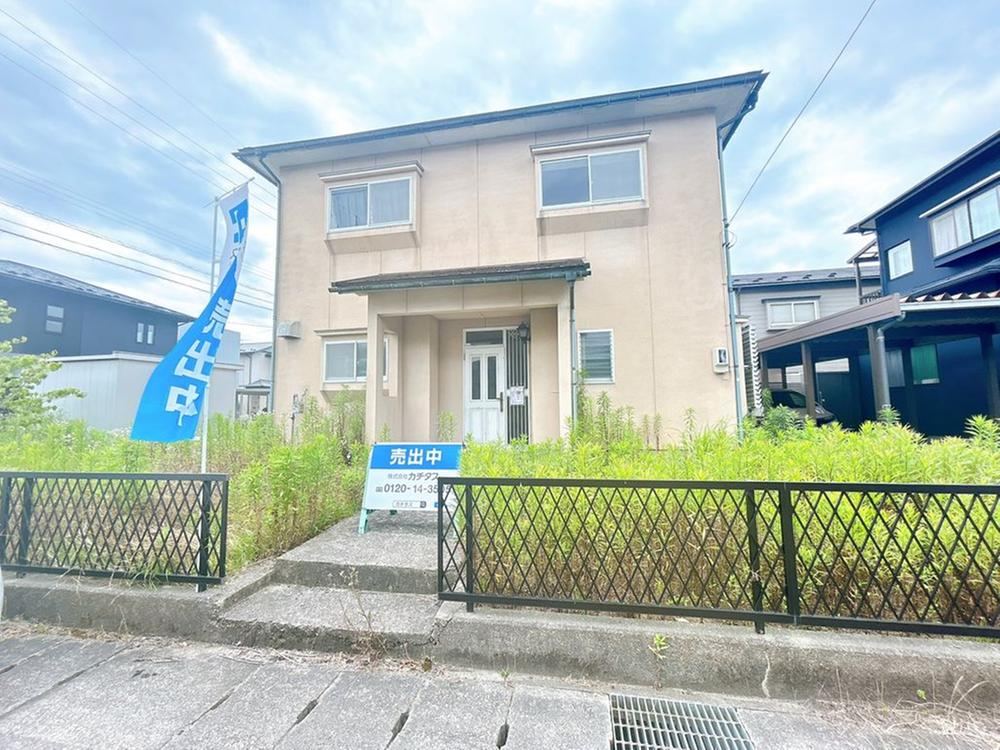 4LDK house in Imizu, Toyama - Photo 1