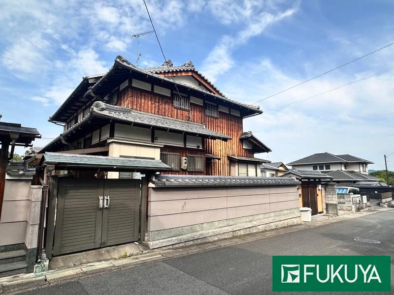 8LDK+S house in Fushimi Ward, Kyoto - Photo 1