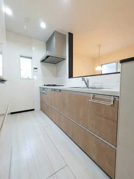 4LDK house in Hirano Ward, Osaka - Photo 1