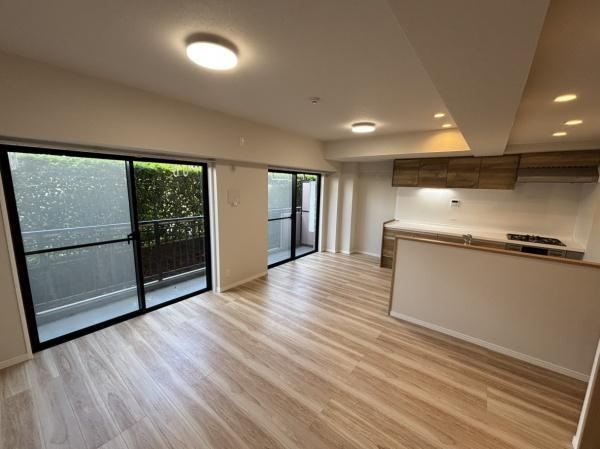 1LDK+S apartment in Sakura Ward, Saitama - Photo 1