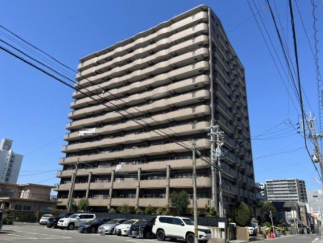 3LDK apartment in Naka Ward, Nagoya, Aichi - Photo 1