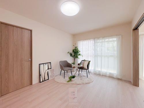 2LDK apartment in Higashinada Ward, Kobe, Hyogo - Photo 1