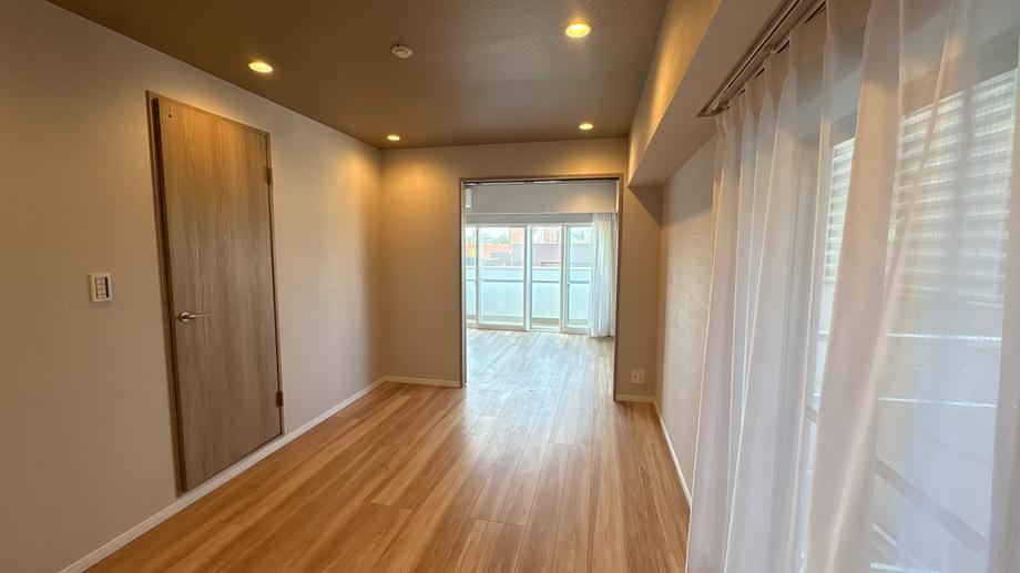 1LDK apartment in Shibuya Ward, Tokyo - Photo 1