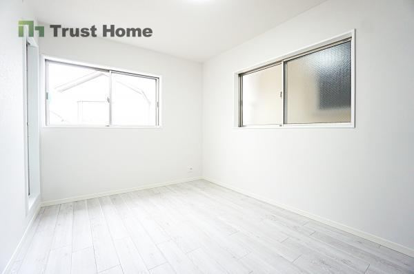 3LDK house in Yodogawa Ward, Osaka - Photo 1