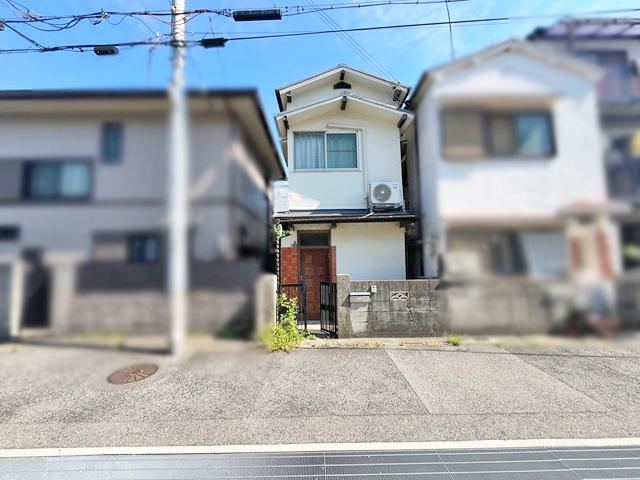 2DK house in Higashinada Ward, Kobe, Hyogo - Photo 1