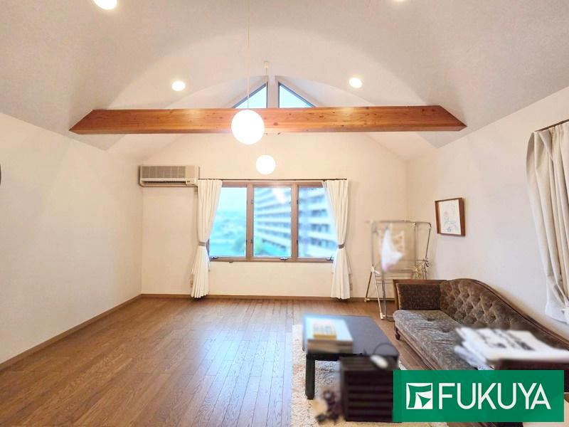 5DK house in Osakasayama, Osaka - Photo 1