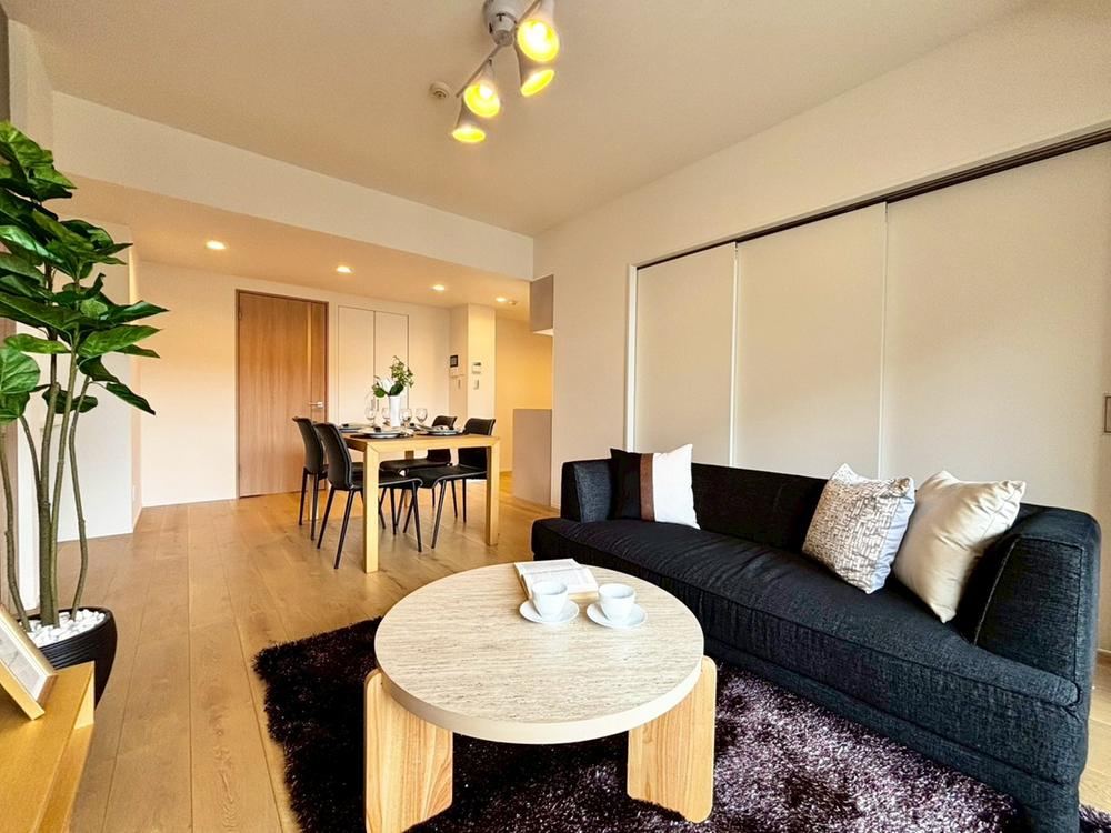 3LDK apartment in Chuo Ward, Chiba - Photo 1