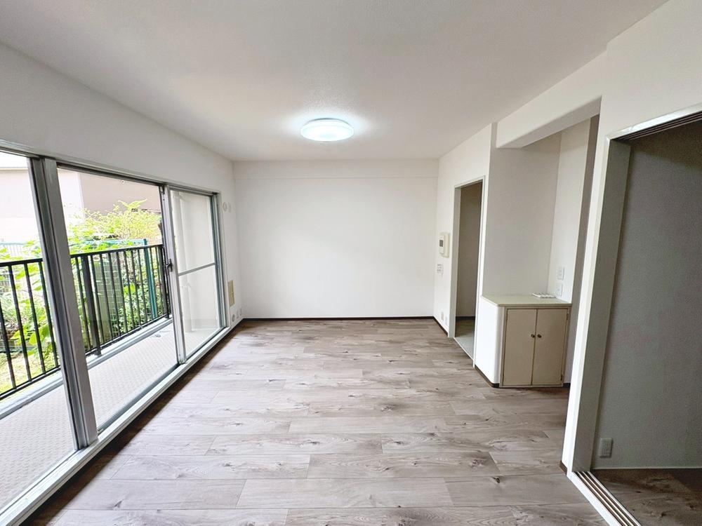 3LDK apartment in Nishi Ward, Sakai, Osaka - Photo 1