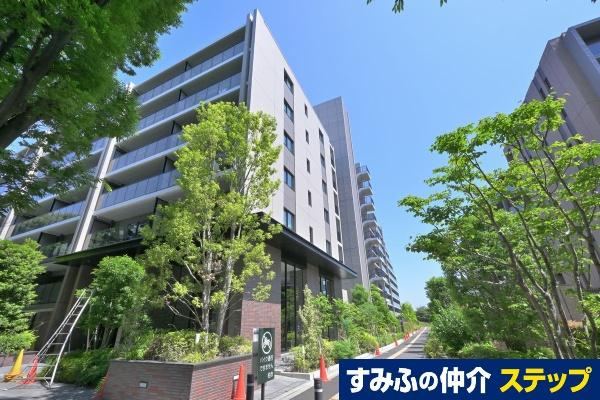 2LDK+S apartment in Kashiwa, Chiba - Photo 1