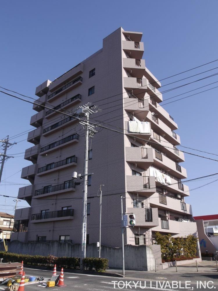 2LDK apartment in Owariasahi, Aichi - Photo 1