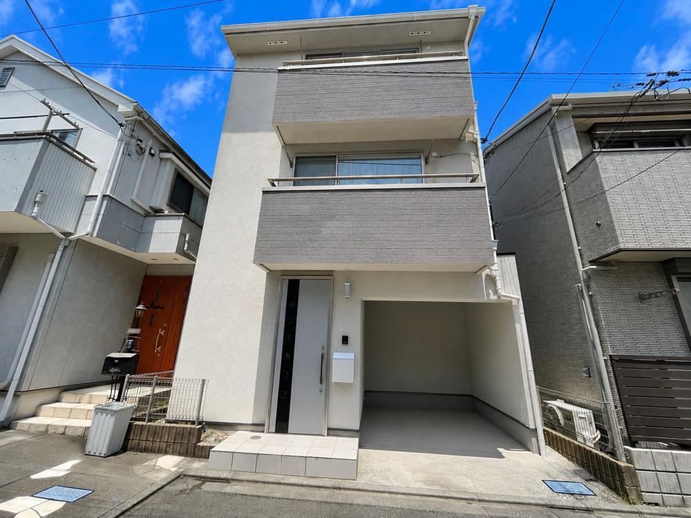 2LDK+S house in Mitaka, Tokyo - Photo 1