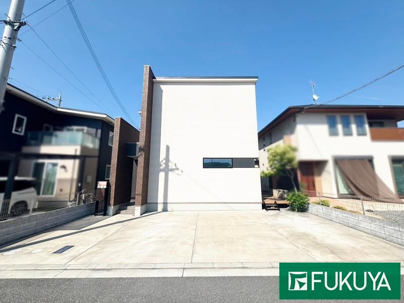 4LDK house in Kakogawa, Hyogo - Photo 1