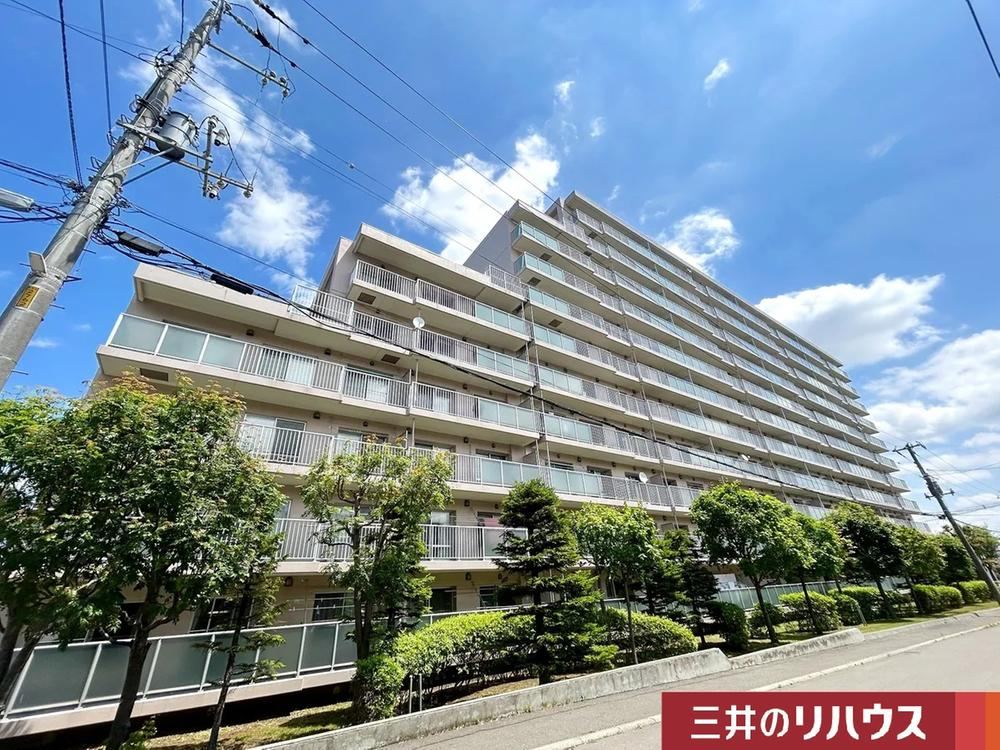 3LDK apartment in Teine Ward, Sapporo, Hokkaido - Photo 1