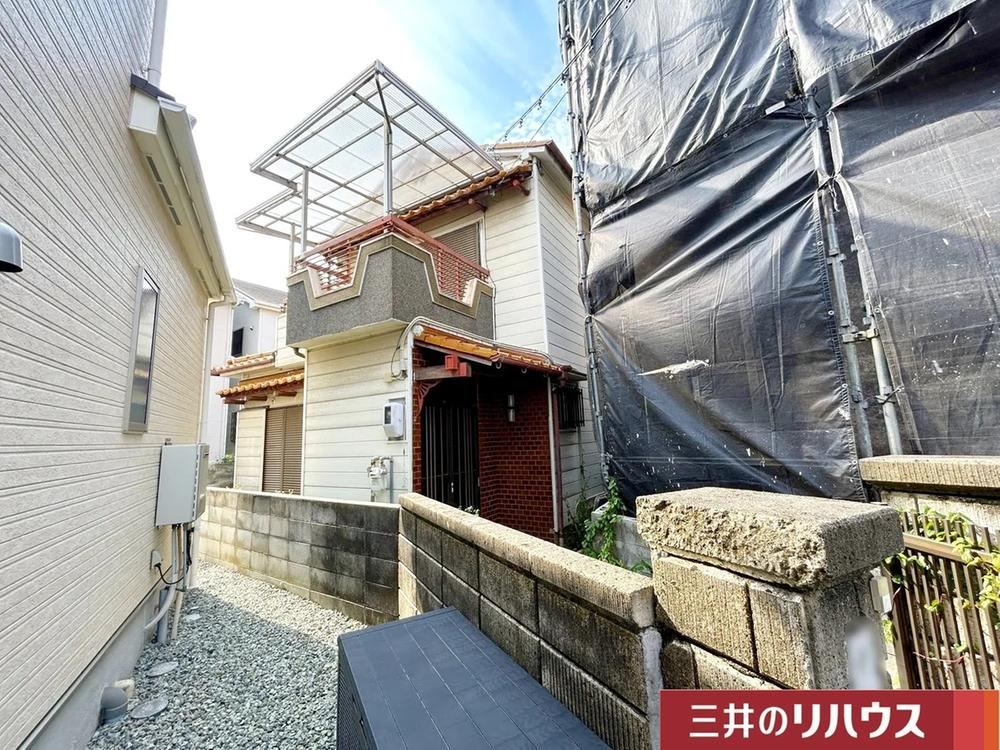 4LDK house in Ibaraki, Osaka - Photo 1