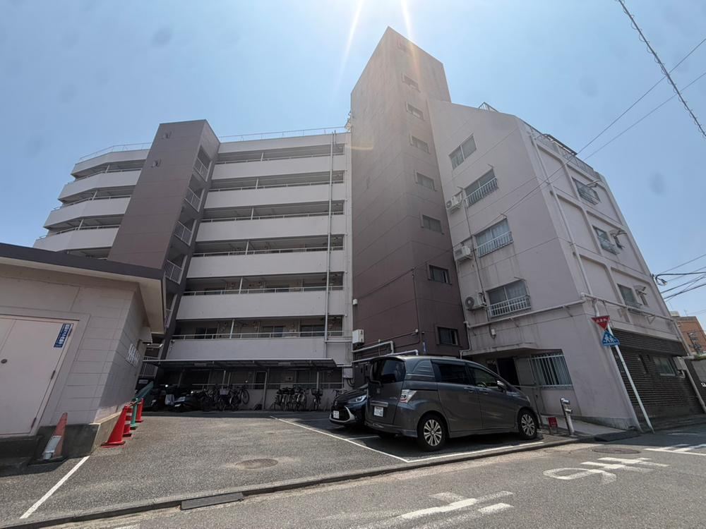2K apartment in Tsurumi Ward, Yokohama, Kanagawa - Photo 1