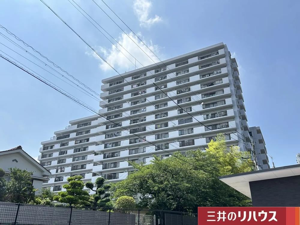 2LDK apartment in Seto, Aichi - Photo 1