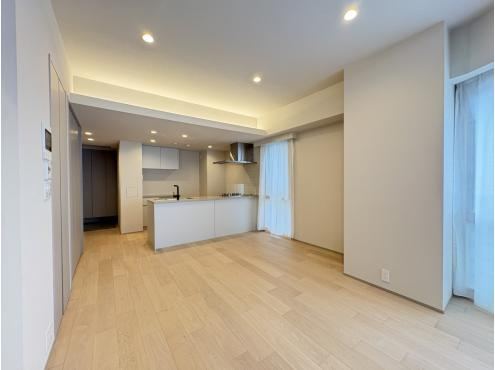 1LDK apartment in Minato Ward, Tokyo - Photo 1