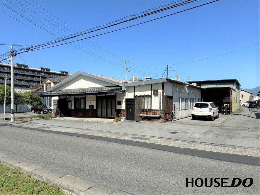 4LDK house in Kofu, Yamanashi - Photo 1