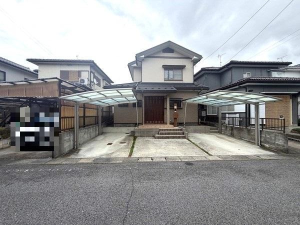 4LDK house in Hikone, Shiga - Photo 1