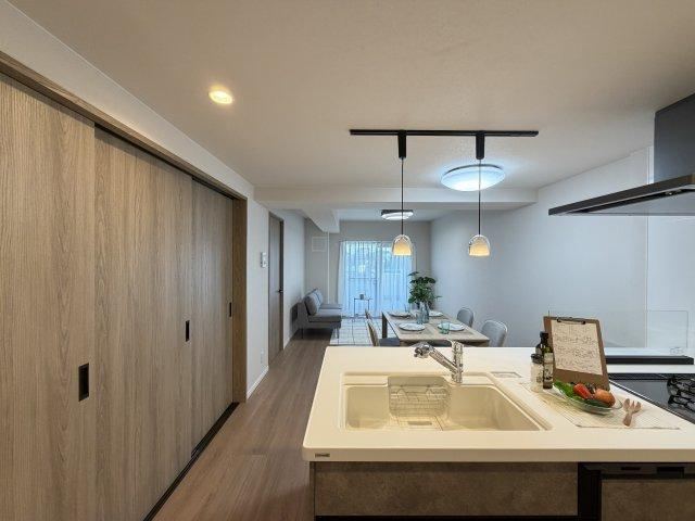 3LDK apartment in Tempaku Ward, Nagoya, Aichi - Photo 1