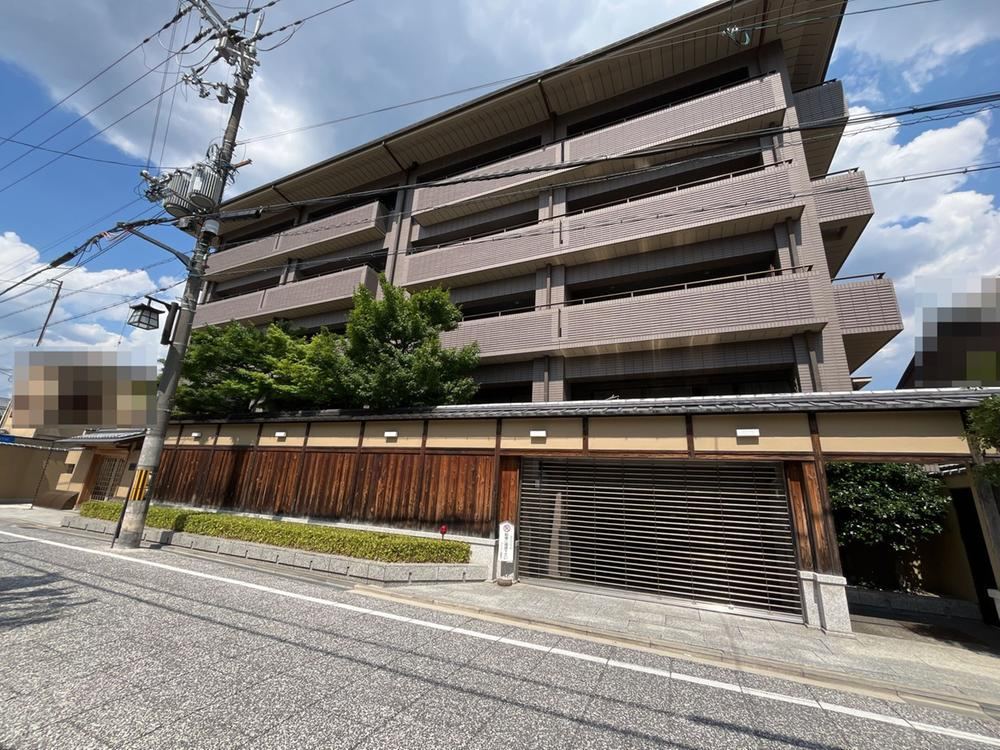 2LDK apartment in Higashiyama Ward, Kyoto - Photo 1