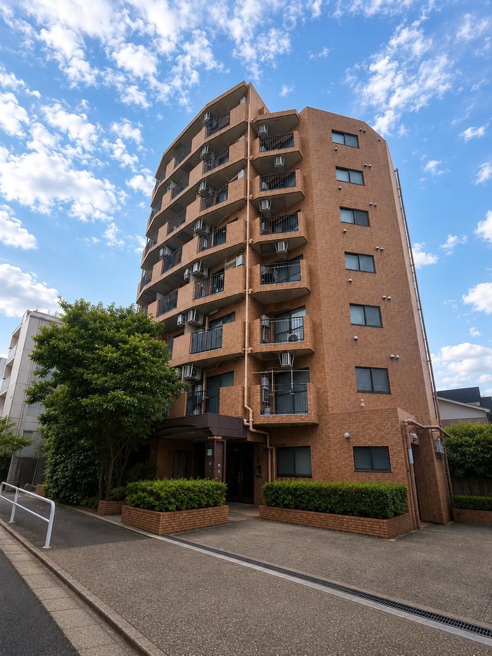 2LDK apartment in Itabashi Ward, Tokyo - Photo 1