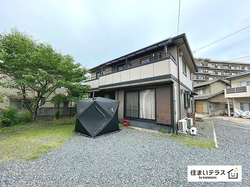 5LDK house in Kurashiki, Okayama - Photo 1