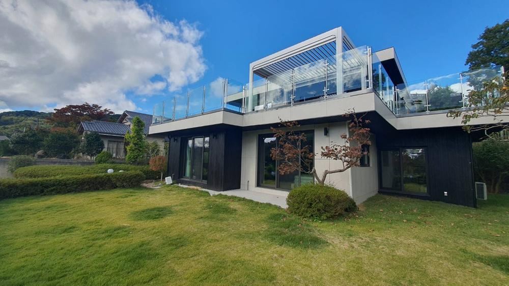 3LDK house in Ashiya, Hyogo - Photo 1