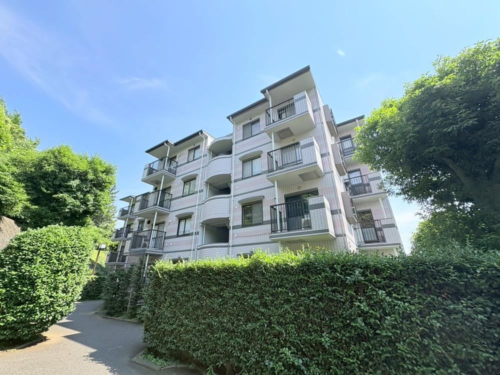 3LDK apartment in Hodogaya Ward, Yokohama, Kanagawa - Photo 1