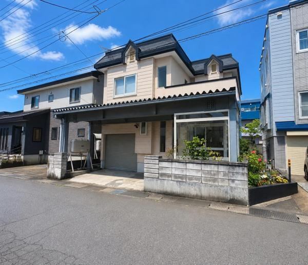 5LDK house in Aomori, Aomori - Photo 1