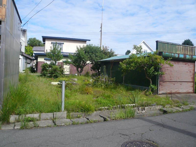 186 m² land in Goshogawara, Aomori - Photo 1