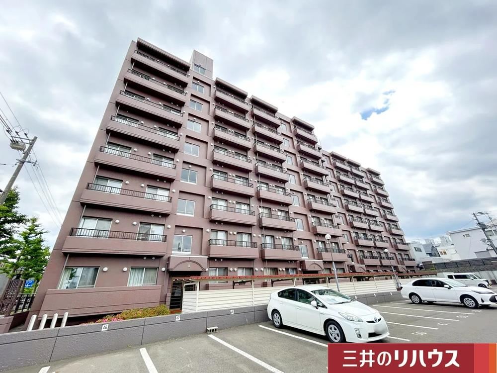 3LDK apartment in Shiroishi Ward, Sapporo, Hokkaido - Photo 1