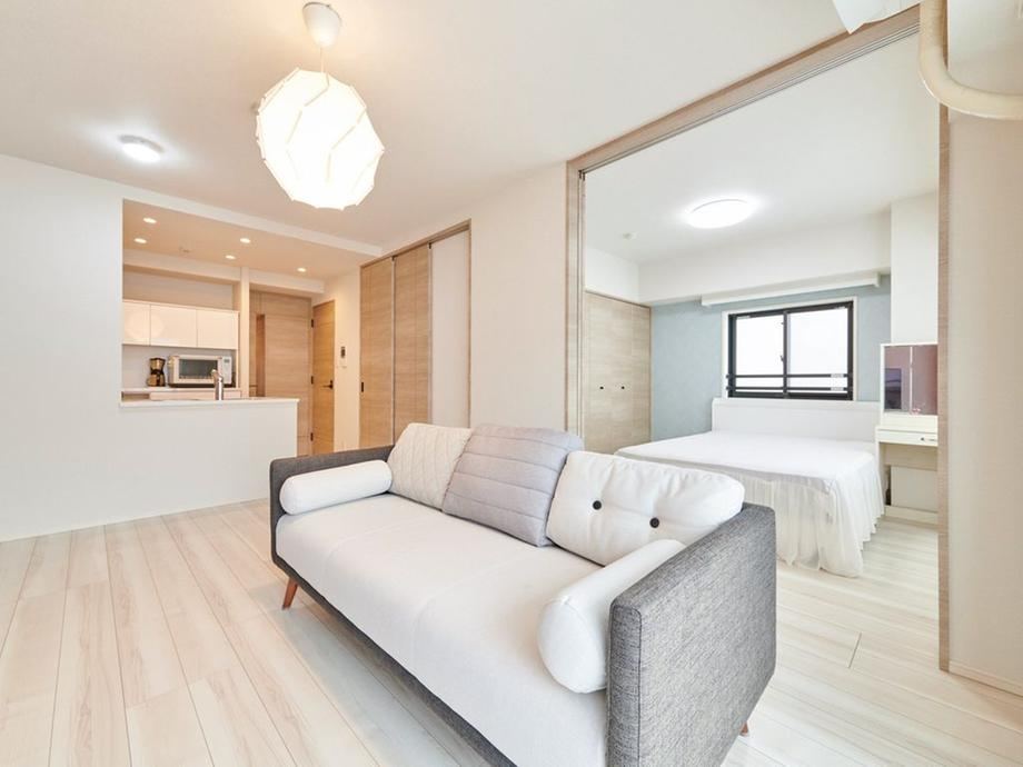 2LDK+S apartment in Kunitachi, Tokyo - Photo 1