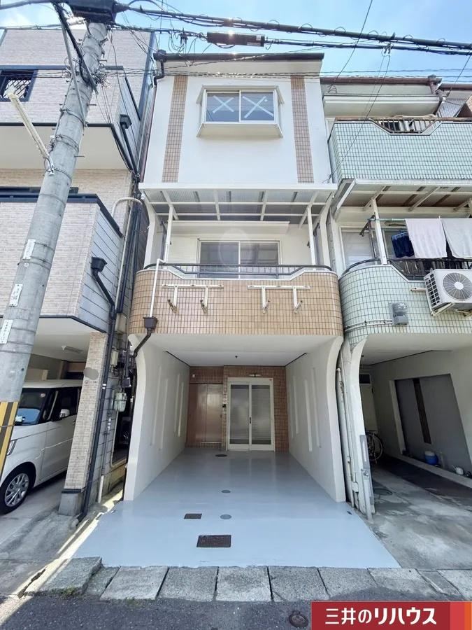 3LDK house in Neyagawa, Osaka - Photo 1