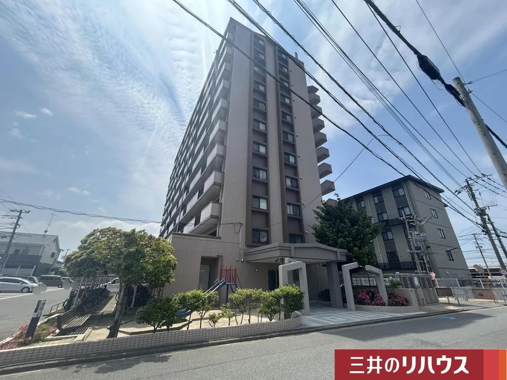 3LDK apartment in Itoshima, Fukuoka - Photo 1