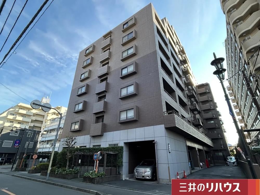 3LDK apartment in Kodaira, Tokyo - Photo 1