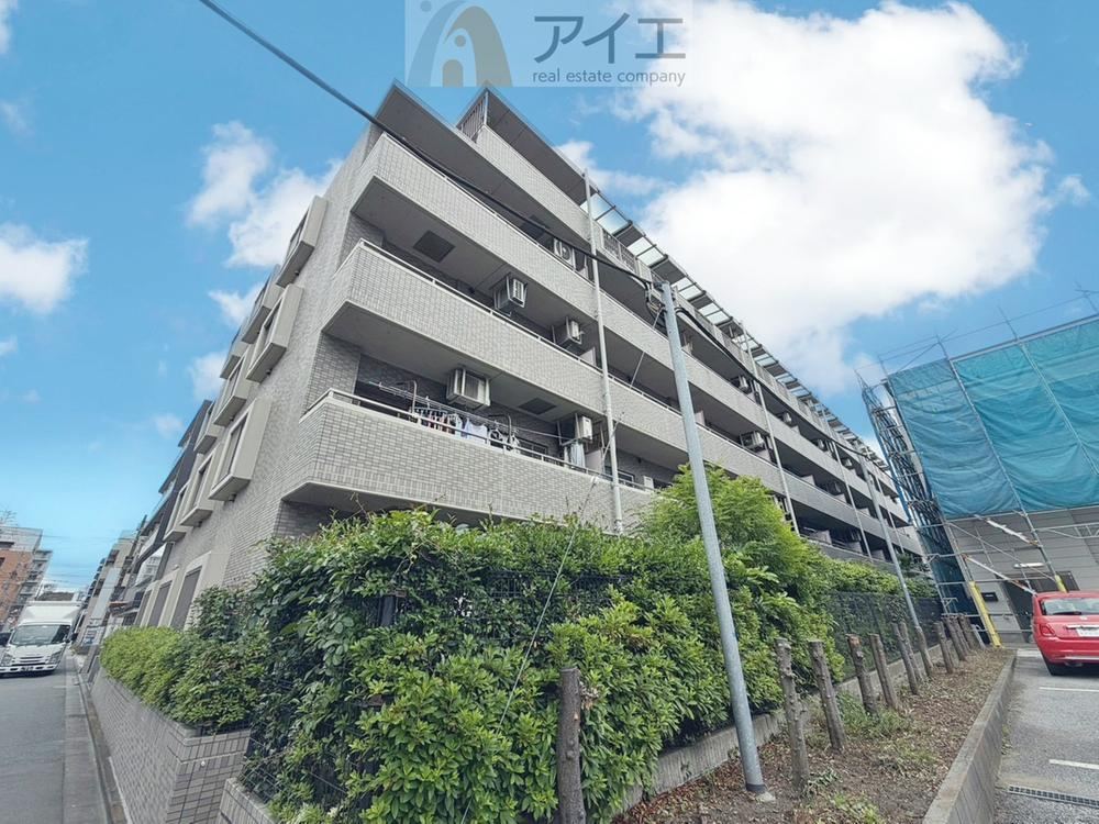 3LDK apartment in Funabashi, Chiba - Photo 1