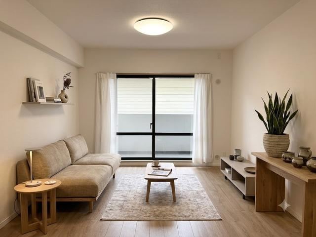 3LDK apartment in Ichikawa, Chiba - Photo 1