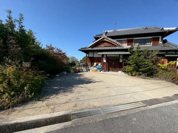 6LDK+S house in Kaizuka, Osaka - Photo 1
