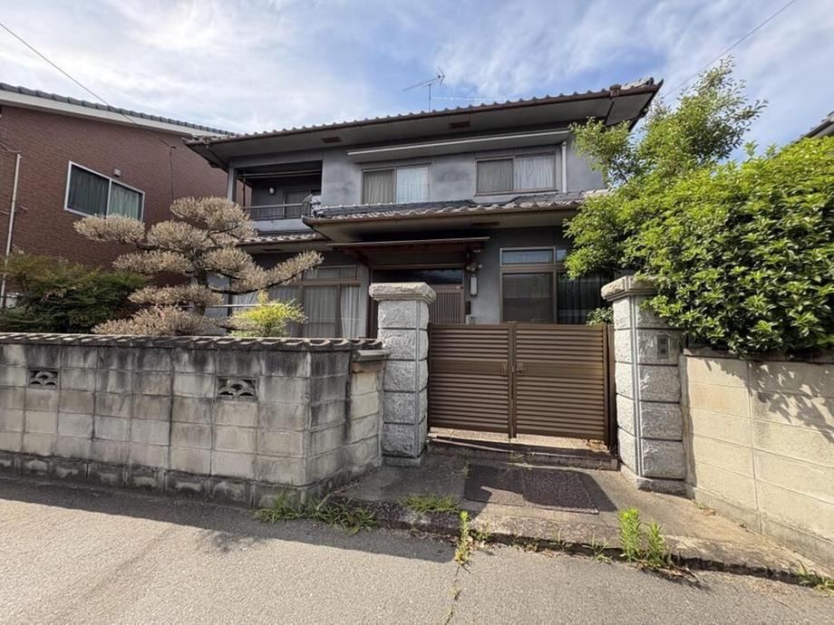 5DK house in Fukuyama, Hiroshima - Photo 1