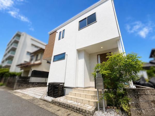 4LDK house in Minami Ward, Fukuoka - Photo 1