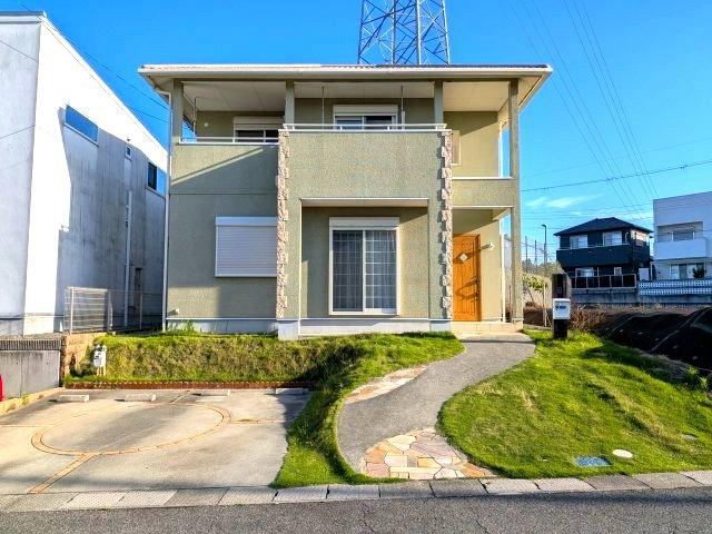 4LDK house in Kaizuka, Osaka - Photo 1