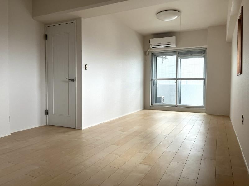 1LDK apartment in Shibuya Ward, Tokyo - Photo 1