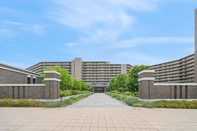 4LDK apartment in Machida, Tokyo - Photo 1