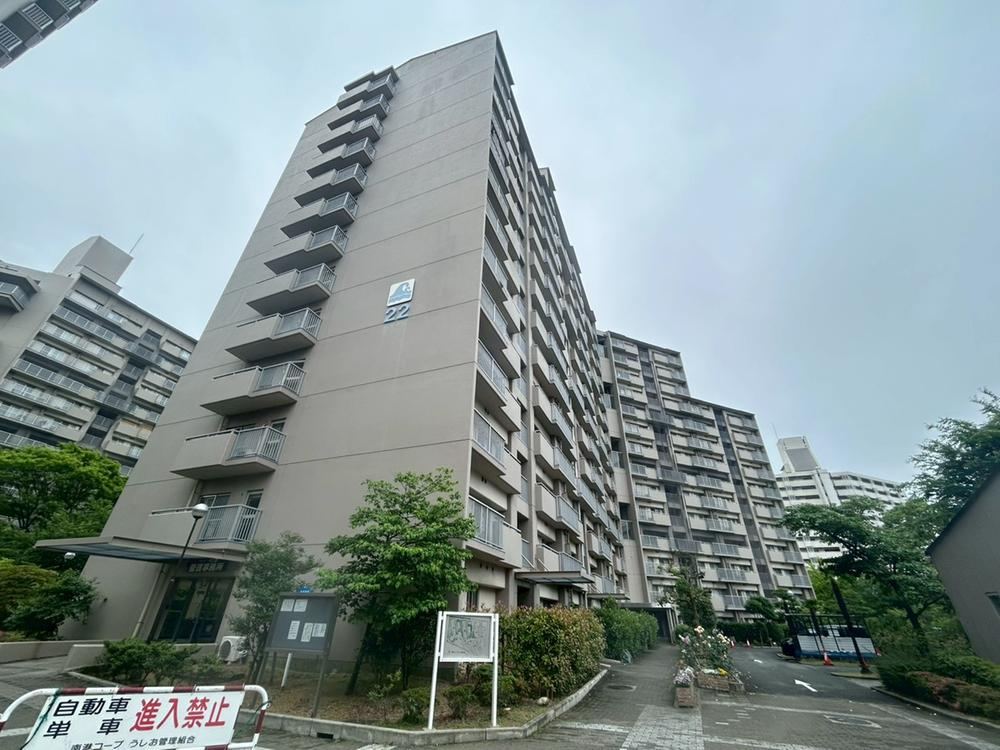 3LDK apartment in Suminoe Ward, Osaka - Photo 1