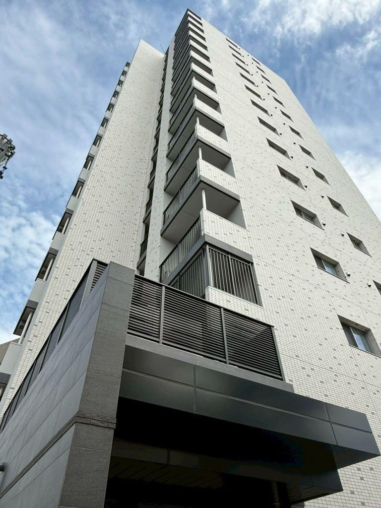 2LDK apartment in Okazaki, Aichi - Photo 1