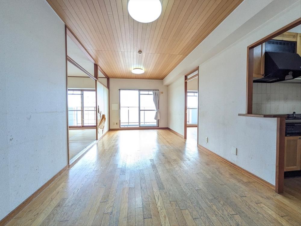 3LDK apartment in Konan, Aichi - Photo 1