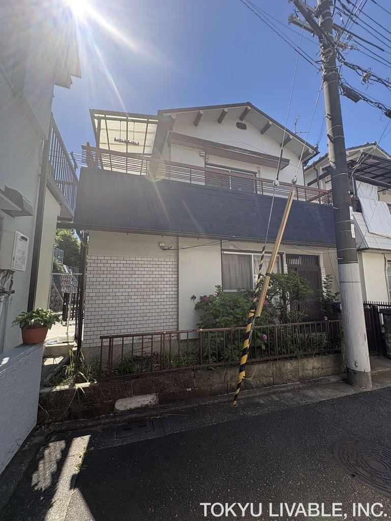 4LDK house in Naka Ward, Sakai, Osaka - Photo 1